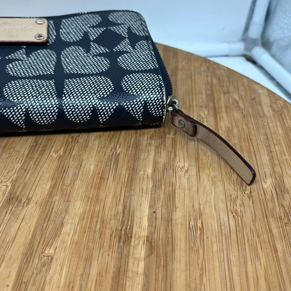 Kate Spade‎ Pebbled Leather Large Continental Wallet Clutch Purse